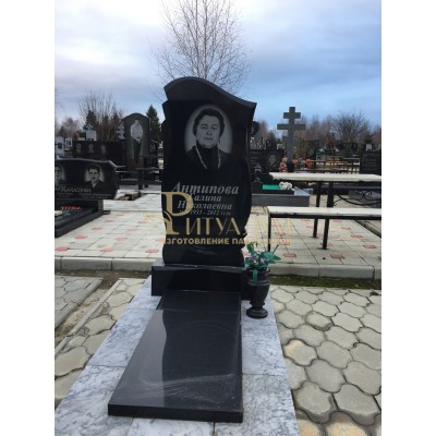 Памятник из гранита 348 — ritualum.ru